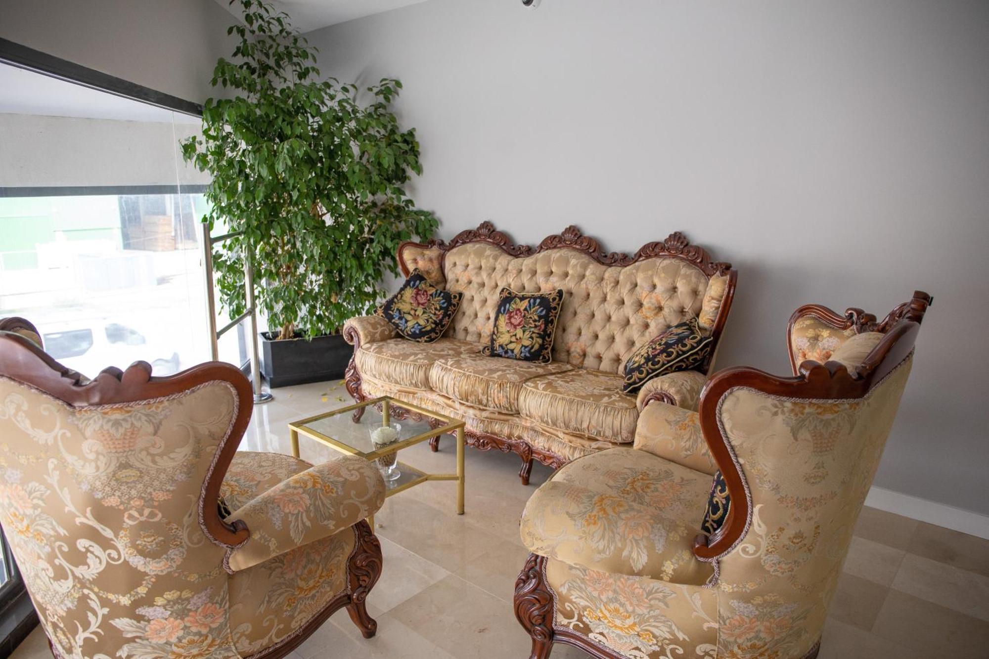 Hotel Lb Villa De Cuenca Куенка Екстериор снимка
