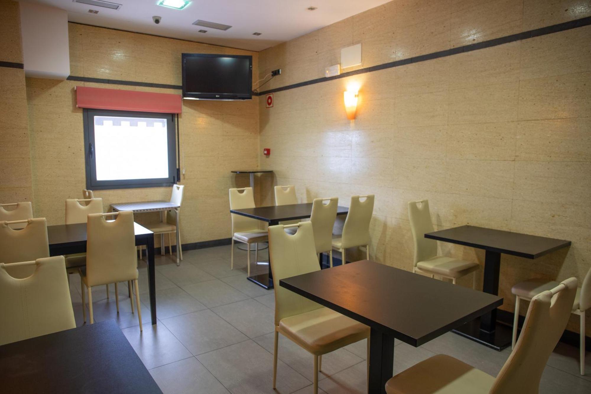 Hotel Lb Villa De Cuenca Куенка Екстериор снимка