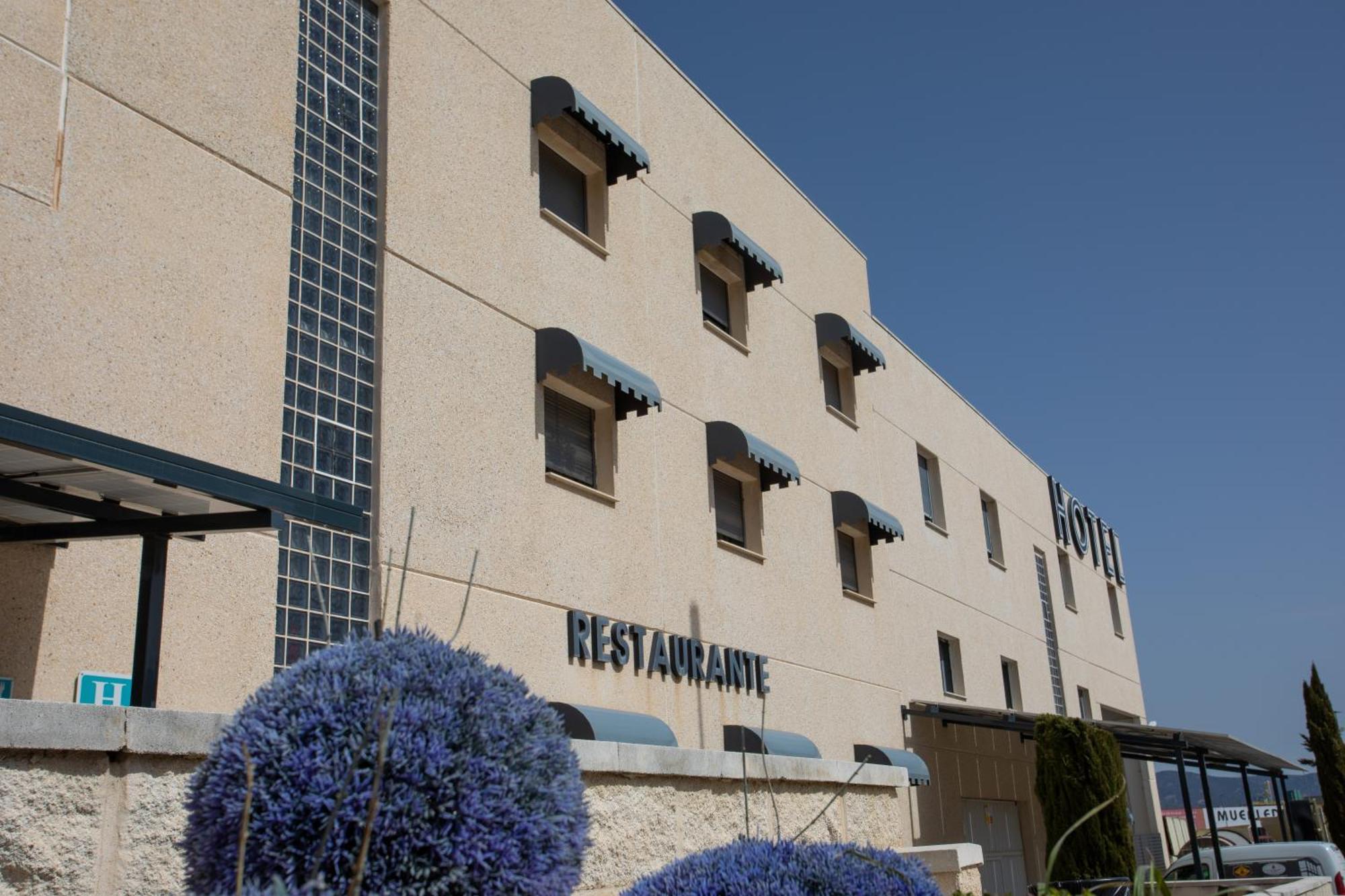 Hotel Lb Villa De Cuenca Куенка Екстериор снимка