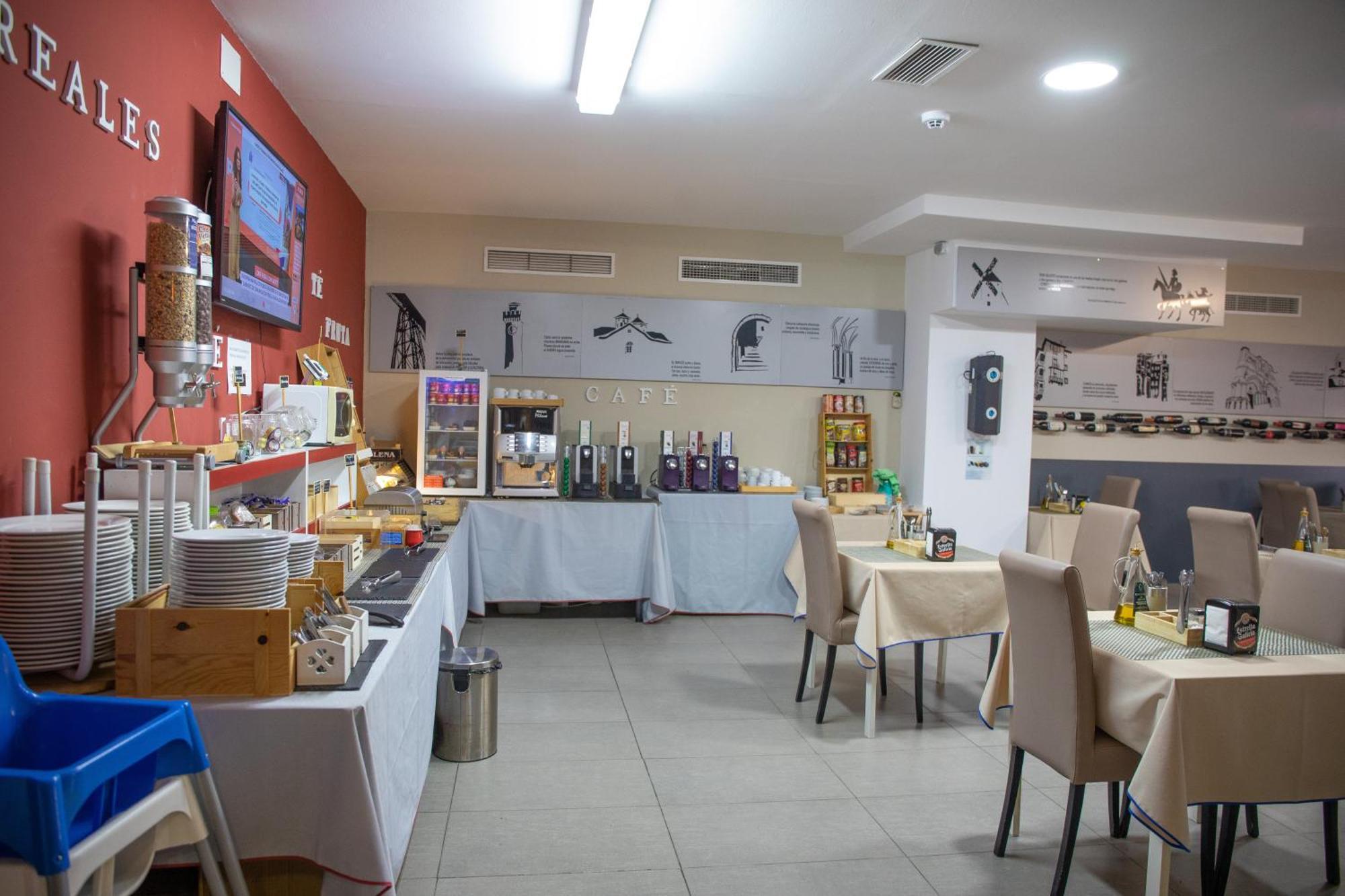 Hotel Lb Villa De Cuenca Куенка Екстериор снимка