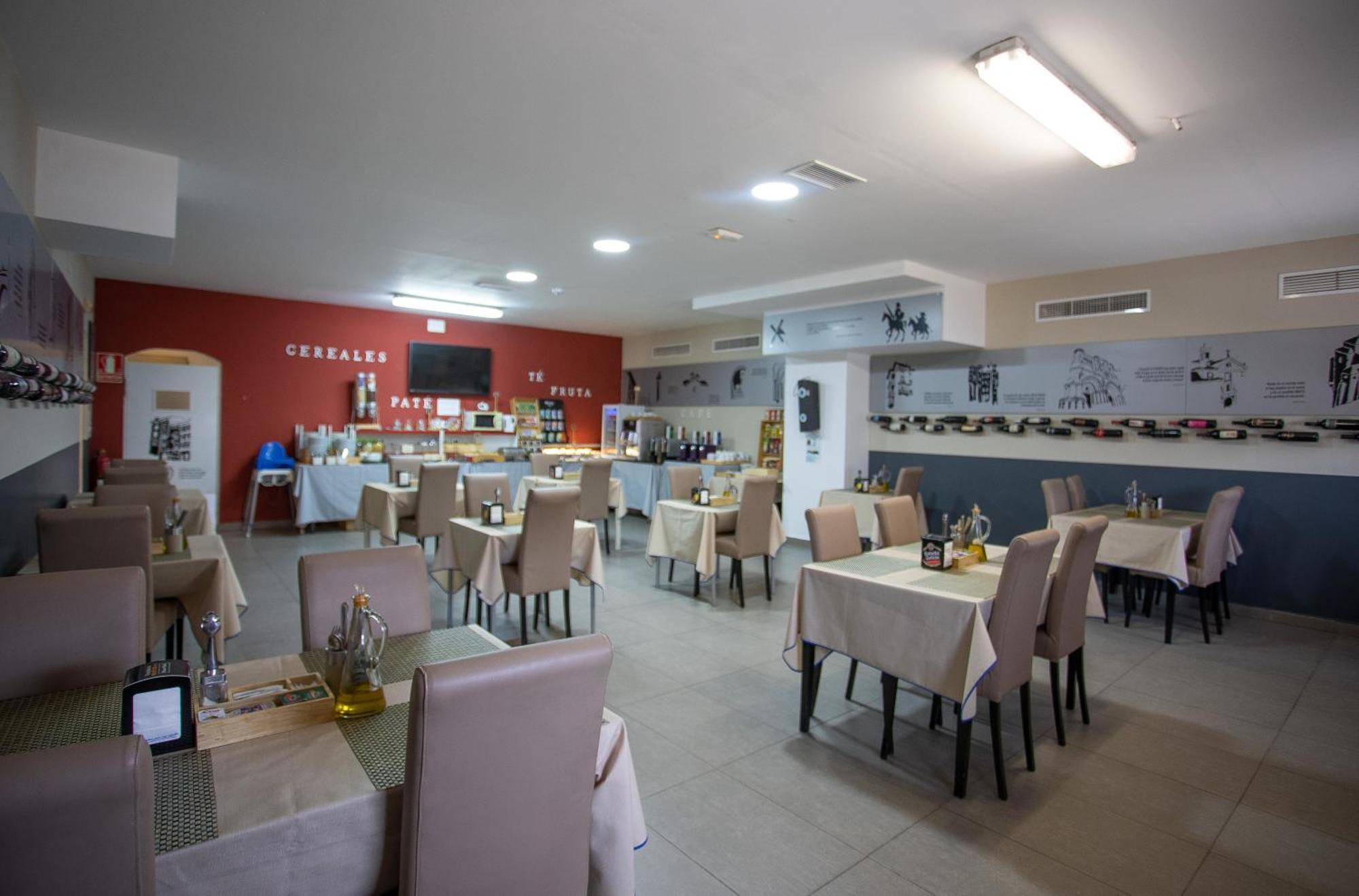 Hotel Lb Villa De Cuenca Куенка Екстериор снимка