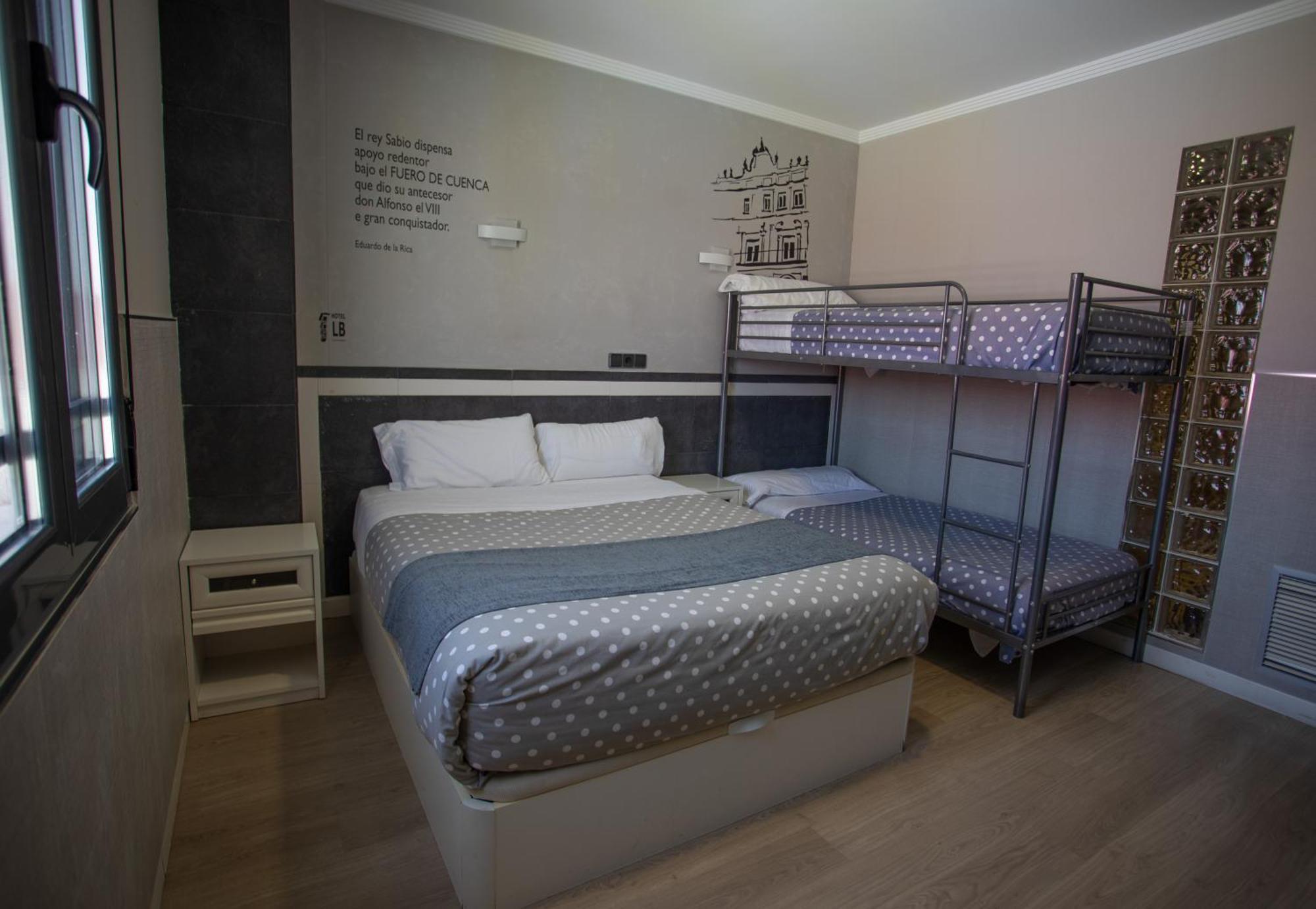 Hotel Lb Villa De Cuenca Куенка Екстериор снимка