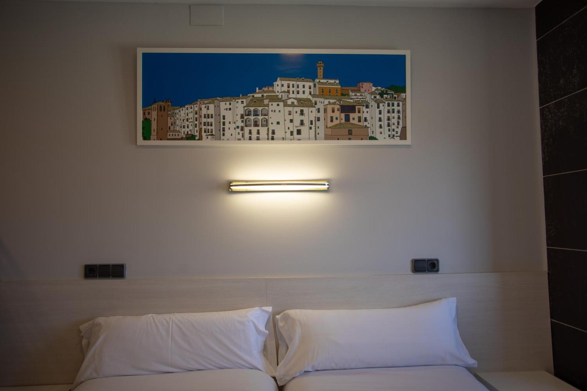 Hotel Lb Villa De Cuenca Куенка Екстериор снимка